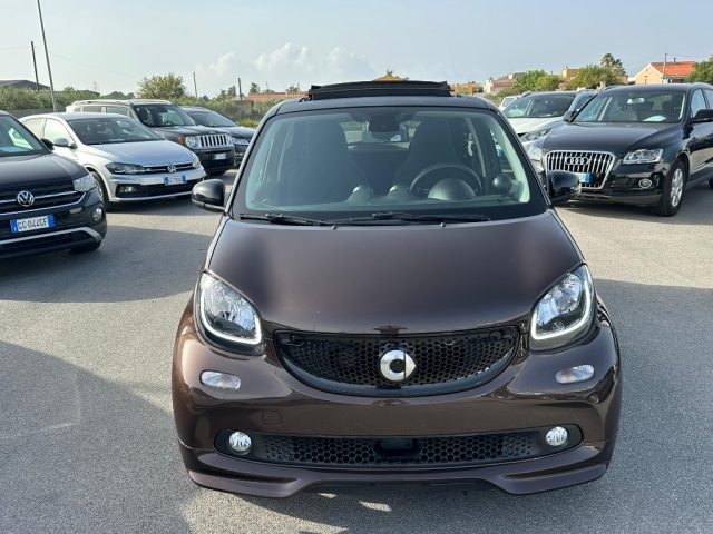 SMART ForFour 90 0.9 Turbo twinamic Cabrio Superpassion Immagine 1