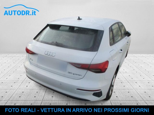 AUDI A3 SPB 30 G-Tron S-Tronic Business VIRTUAL LED NAVI Immagine 3