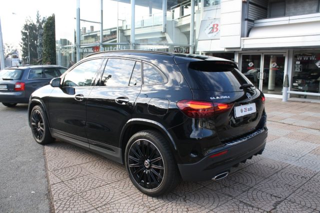 MERCEDES-BENZ GLA 200 d Automatic AMG Line Premium Plus Immagine 2