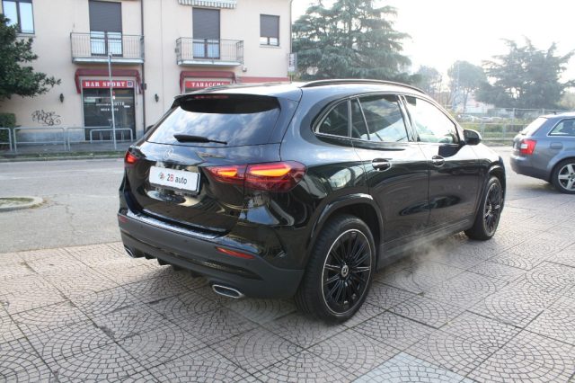 MERCEDES-BENZ GLA 200 d Automatic AMG Line Premium Plus Immagine 4