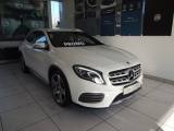 MERCEDES-BENZ GLA 200 d Automatic Premium