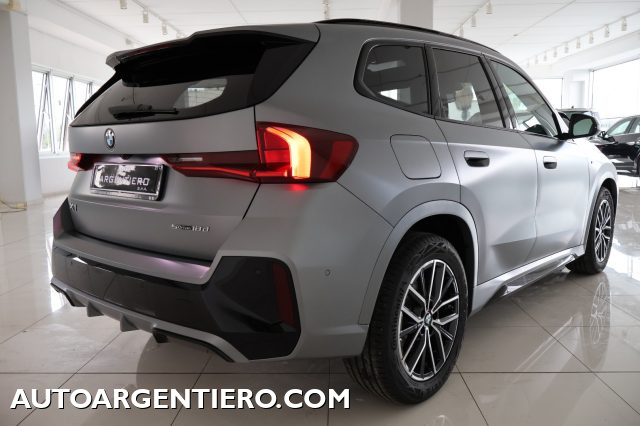 BMW X1 sDrive 18d Msport NUOVA TETTO VERNICE OPACO FROZEN Immagine 4