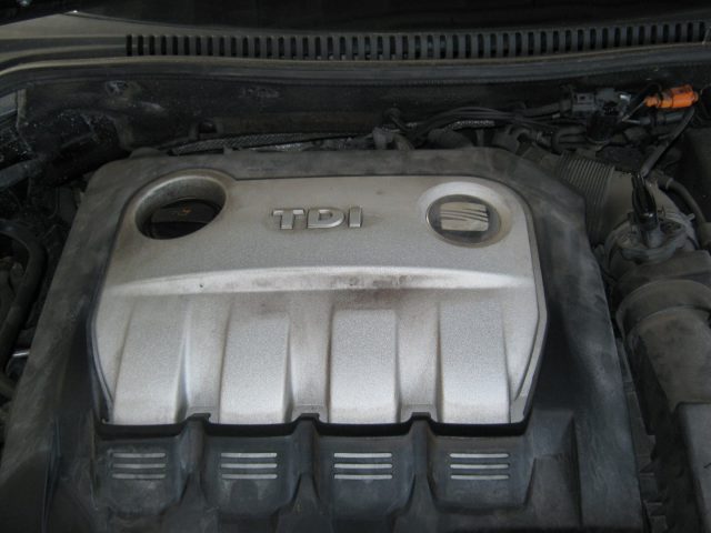 SEAT LEON 2.0 TDI DPF FR - foto 26