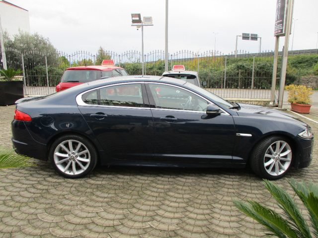 JAGUAR XF 2.2d S Luxury - PDC - RETROCAMERA Immagine 2