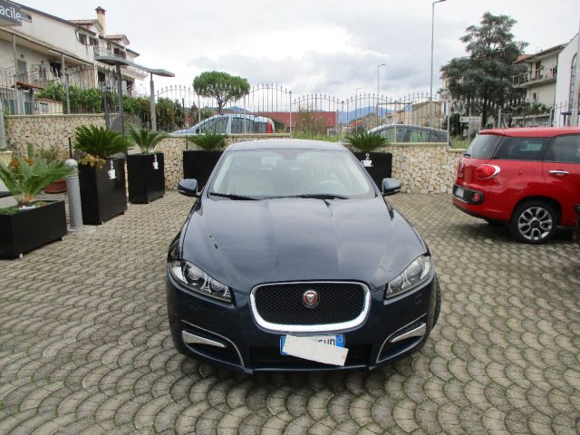 JAGUAR XF 2.2d S Luxury - PDC - RETROCAMERA Immagine 4