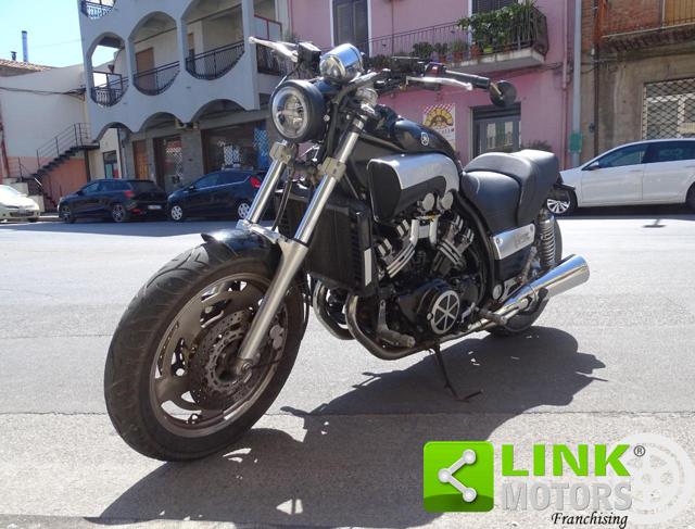 YAMAHA VMAX VMX 1200 Immagine 2