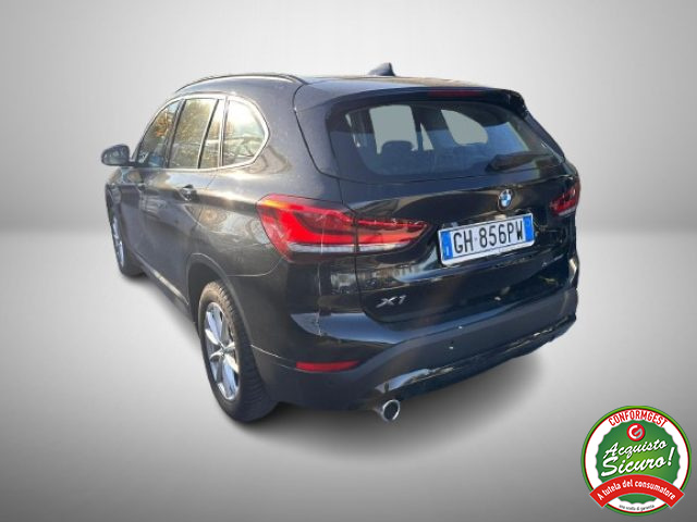 BMW X1 sDrive16d Business Advantage Immagine 1