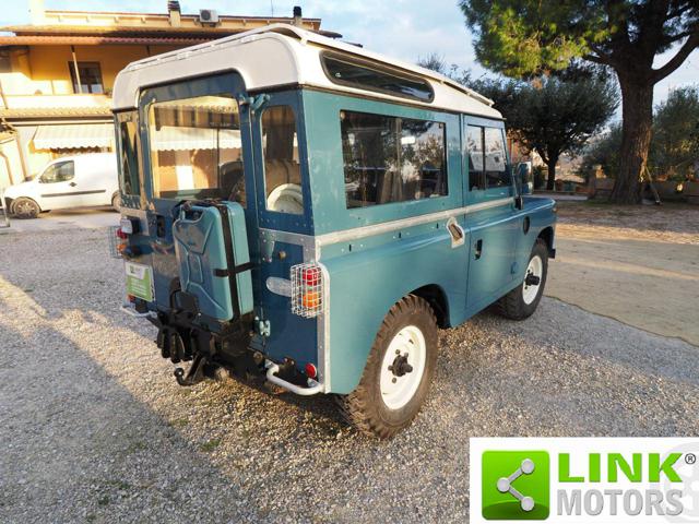 LAND ROVER Defender 88 del 1983 RESTAURO TOTALE Immagine 4