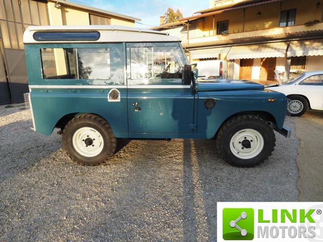 LAND ROVER Defender 88 del 1983 RESTAURO TOTALE Immagine 3