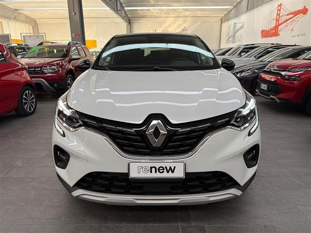 RENAULT Captur 1.6 E Tech hybrid Intens 145cv auto Immagine 1