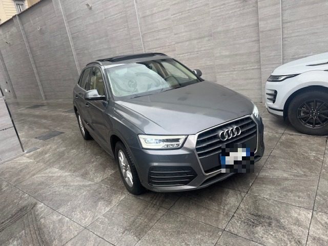 AUDI Q3 2.0 TDI 184 CV S tronic quattro Sport TETTO PANORA Immagine 2