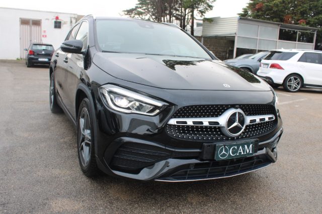 MERCEDES-BENZ GLA 200 d Automatic Premium Immagine 2