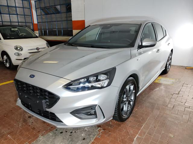 FORD Focus 1.0 EcoBoost Hybrid 125 CV 5p. ST-Line Immagine 2