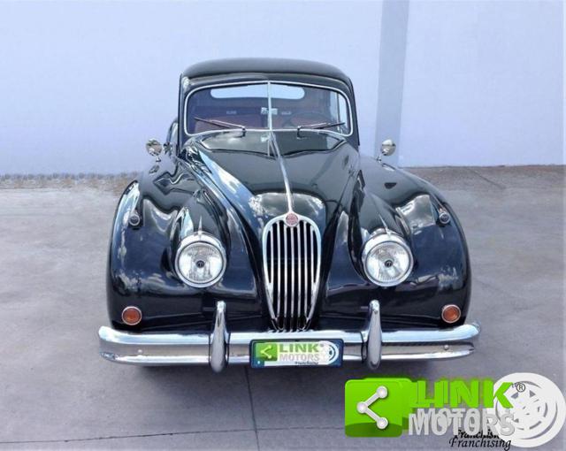 JAGUAR XK 140 FHC Immagine 1