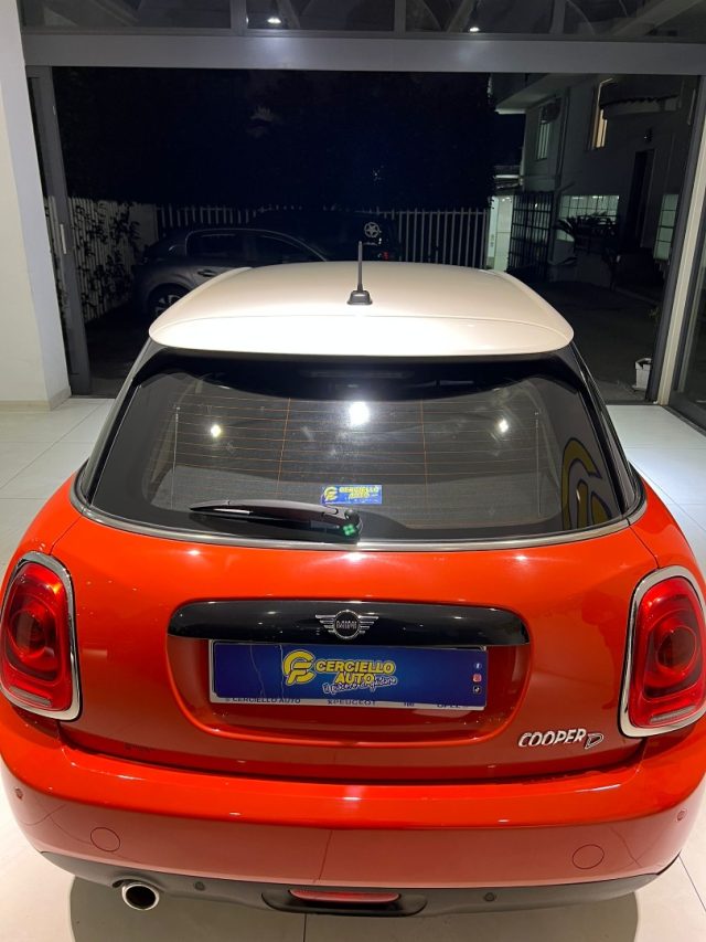 MINI Cooper D 1.5 Cooper D Business tua da ?149,00 mensili Immagine 1