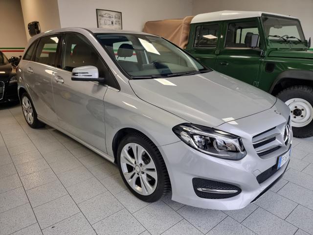 MERCEDES-BENZ B 180 d Sport Immagine 2