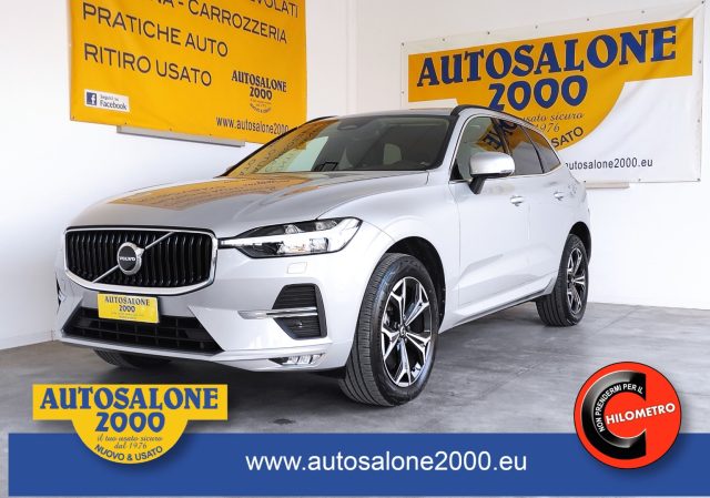 VOLVO XC60 B4 (d) AWD Geartronic Momentum Pro Immagine 0