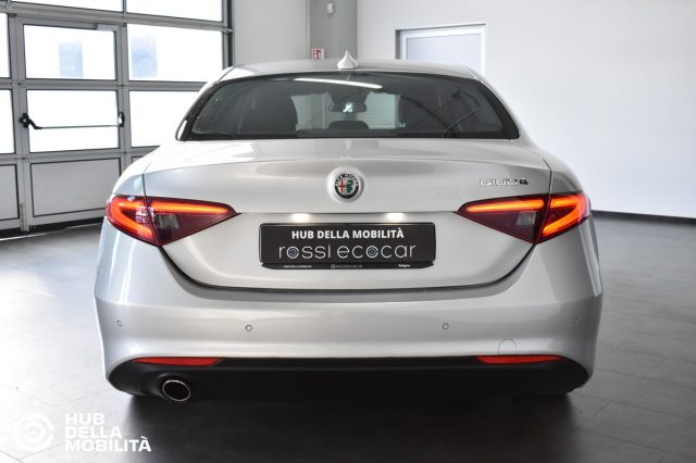 ALFA ROMEO Giulia 2.2 Turbodiesel 160 CV AT8 Business Immagine 4