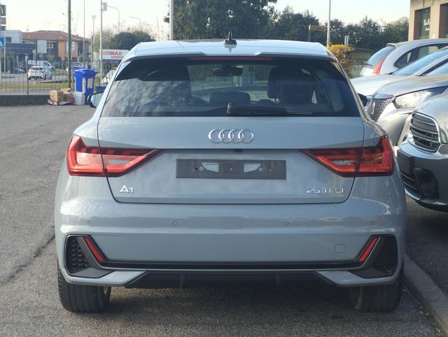 AUDI A1 SPORTBACK 25 TFSI S-LINE Adrenaline Immagine 3