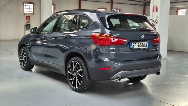 BMW X1 xDrive20d 190CV- AUTOM.-CERCHI 19" -PELLE-NAVY-4X4 Immagine 3