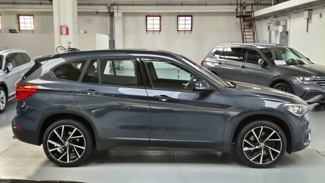 BMW X1 xDrive20d 190CV- AUTOM.-CERCHI 19" -PELLE-NAVY-4X4 Immagine 0