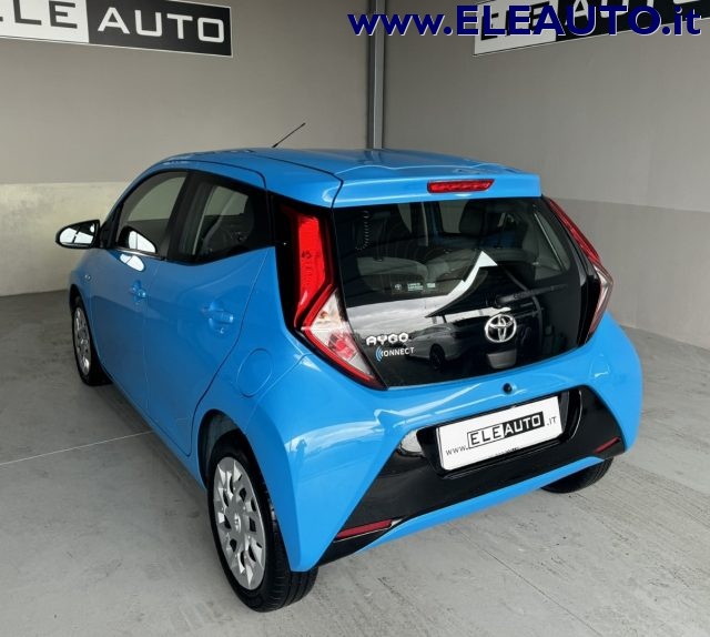 TOYOTA Aygo Connect 1.0 VVT-i 72 CV X-Business * Neopatentati* Immagine 3