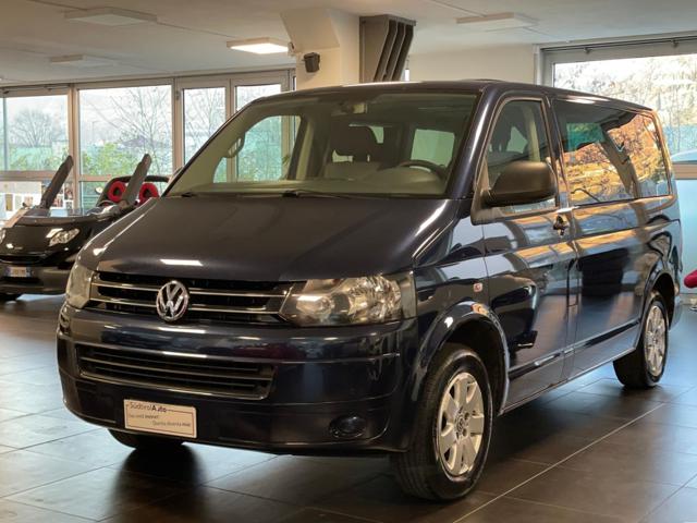 VOLKSWAGEN Multivan 2.0 TDI 140CV Comfortline Immagine 2