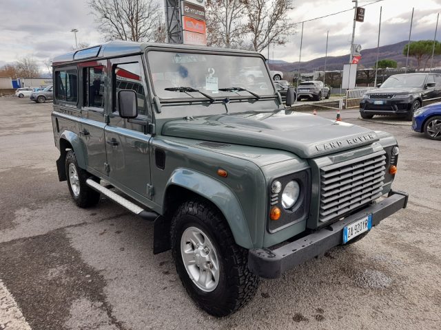 LAND ROVER Defender 110 2.4 TD4 Station Wagon 7 POSTI Immagine 1