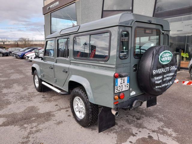 LAND ROVER Defender 110 2.4 TD4 Station Wagon 7 POSTI Immagine 4