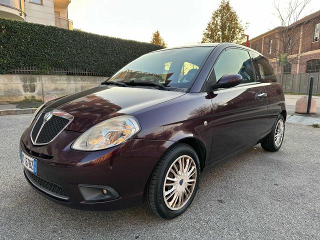 LANCIA Ypsilon 1.3 MJT 75 CV Modamilano Immagine 1