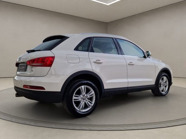 AUDI Q3 2.0 TDI Business Immagine 4