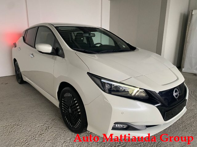 NISSAN Leaf N-Connecta 40 kWh Immagine 1