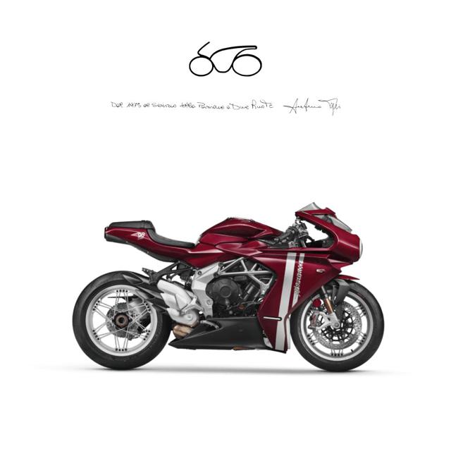 MV AGUSTA Superveloce 800 SUPERVELOCE 800 98 Immagine 0