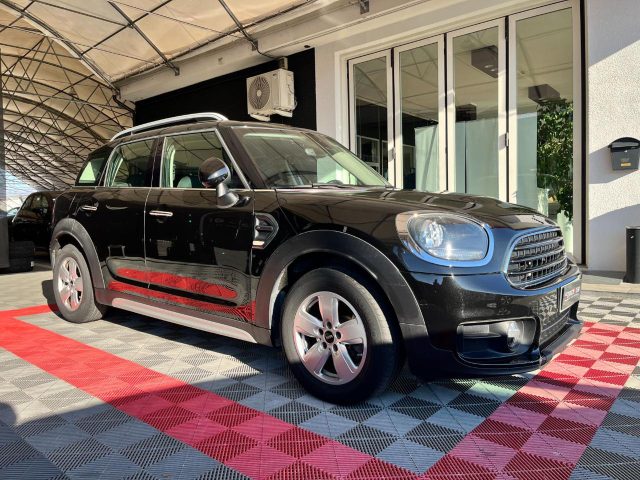 MINI Countryman 1.5 One D Business Countryman * NAVIGATORE * Immagine 2