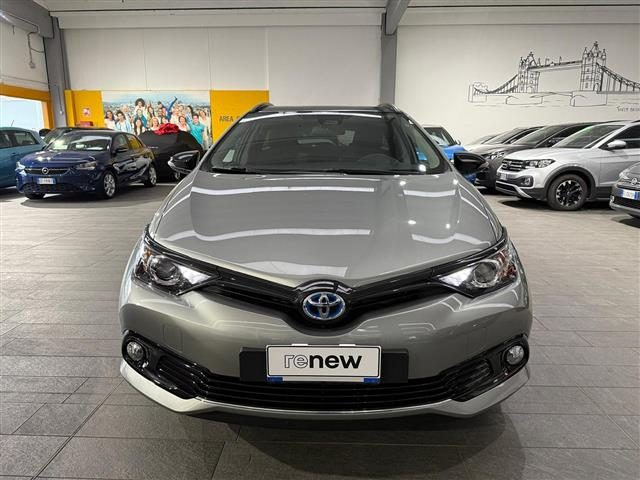 TOYOTA Auris Touring Sports 1.8 Hybrid Lounge CVT Immagine 1