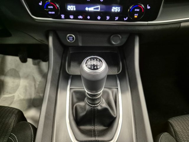 NISSAN Qashqai usata, con Autoradio digitale
