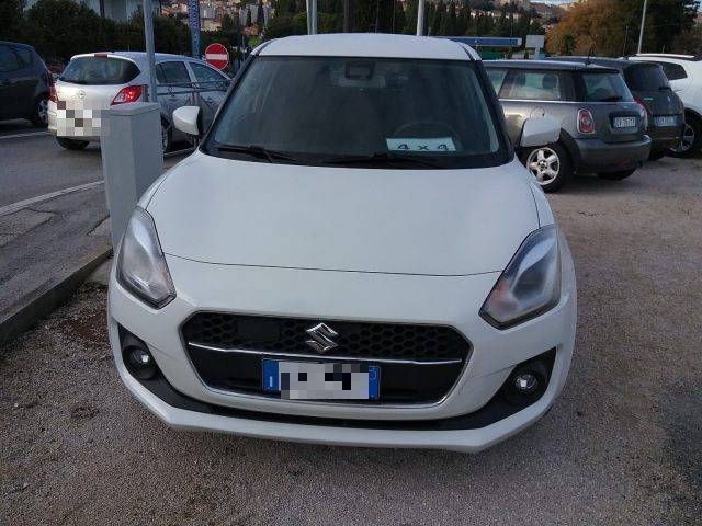 SUZUKI Swift 1.2 Hybrid 4WD AllGrip Top Immagine 2