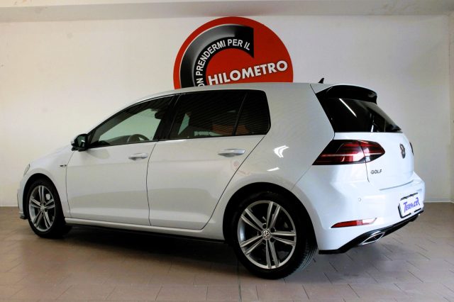 VOLKSWAGEN Golf 2.0 TDI DSG 150CV R-line R LINE Unicoprop. Immagine 2