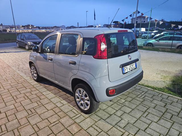 FIAT Panda 0.9 TwinAir Turbo Natural Power Easy Immagine 2