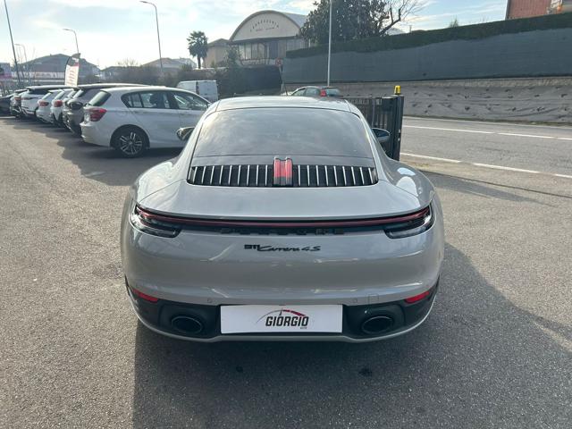 PORSCHE 911 Carrera 4S Immagine 3