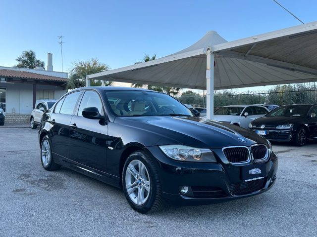 BMW 320 d cat Attiva Immagine 0