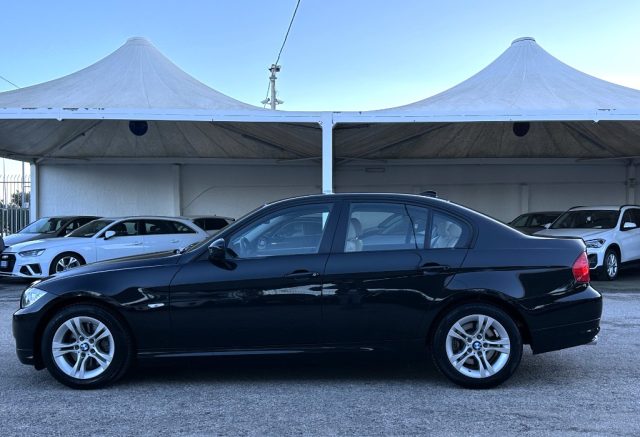 BMW 320 d cat Attiva Immagine 3