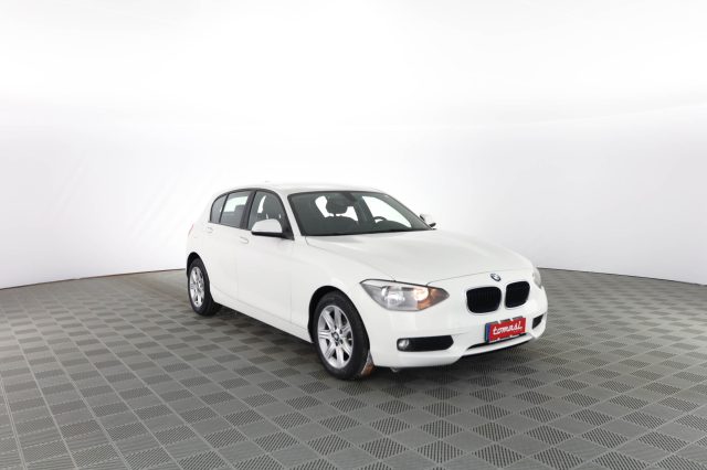 BMW 118 Serie 1 d 5p. Unique Immagine 1