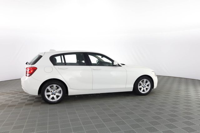 BMW 118 Serie 1 d 5p. Unique Immagine 2