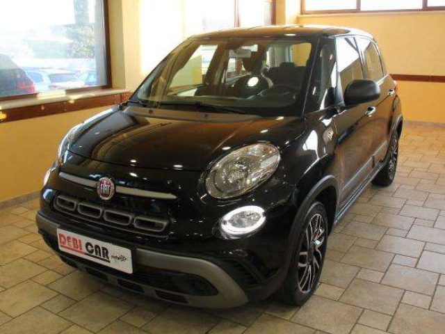 FIAT 500L Cross CarPlay Immagine 0