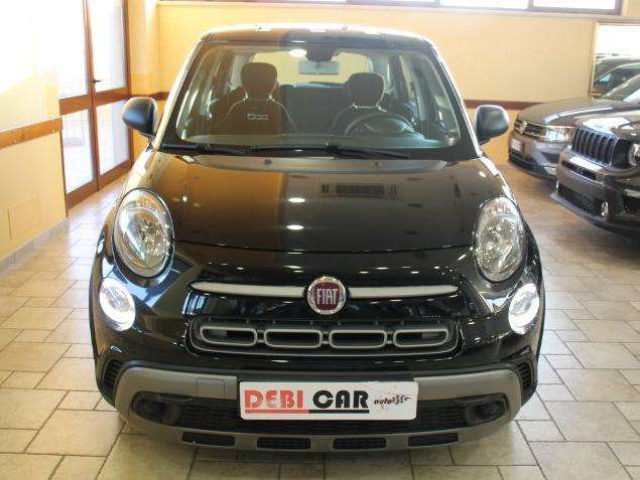 FIAT 500L Cross CarPlay Immagine 1