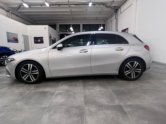 MERCEDES-BENZ A 180 d Automatic Business Extra Immagine 3