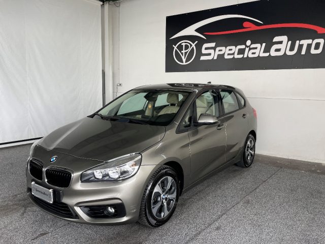 BMW 214 d Active Tourer diesel Immagine 2