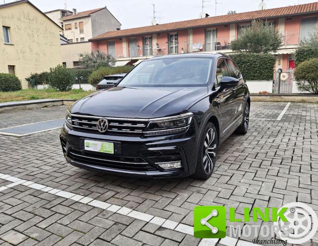 VOLKSWAGEN Tiguan 2.0 TDI DSG 4MOTION Executive BMT GARANZIA INCLUSA Immagine 2