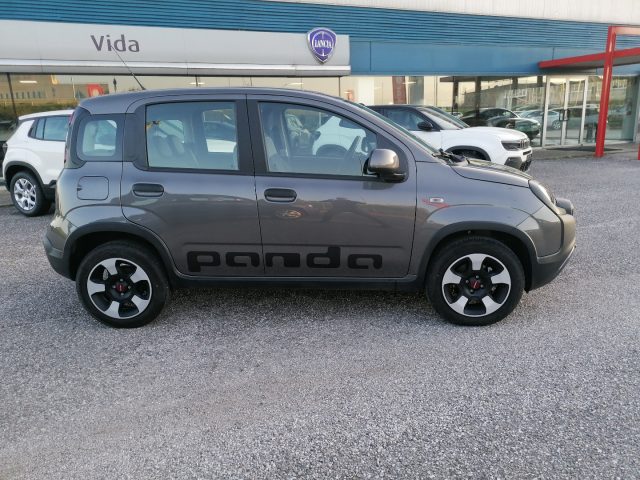 FIAT Panda 1.0 FireFly S&S Hybrid City Cross Immagine 1